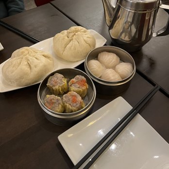 Nom Wah Philadelphia - Pork bun (2 orders), pork shumai, shrimp dumplings - Dim Sum Near Me - Philadelphia, Pennsylvania Nom Wah Philadelphia - Pork bun (2 orders), pork shumai, shrimp dumplings - Dim Sum Near Me - Philadelphia, Pennsylvania