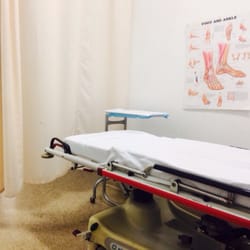 Willow Urgent Care - Inside of the curtained room