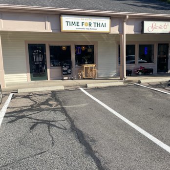 Time For Thai - Parking Lot - Thai Near Me - Norton, Massachusetts Time For Thai - Parking Lot - Thai Near Me - Norton, Massachusetts