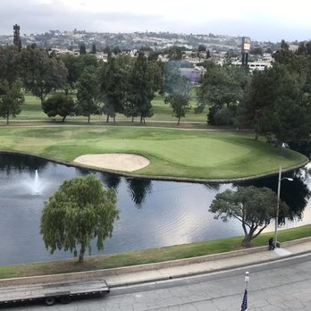 Home2 Suites by Hilton Los Angeles Montebello - Golf course lake - Hotels Near Me - Montebello, California