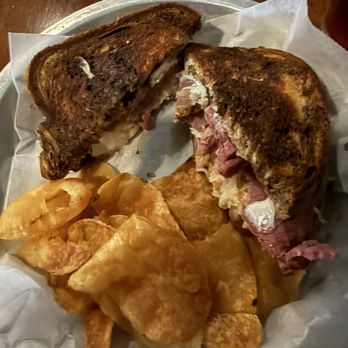 Jug’s Pub & Grill - Reuben - American Near Me - Slinger, Wisconsin