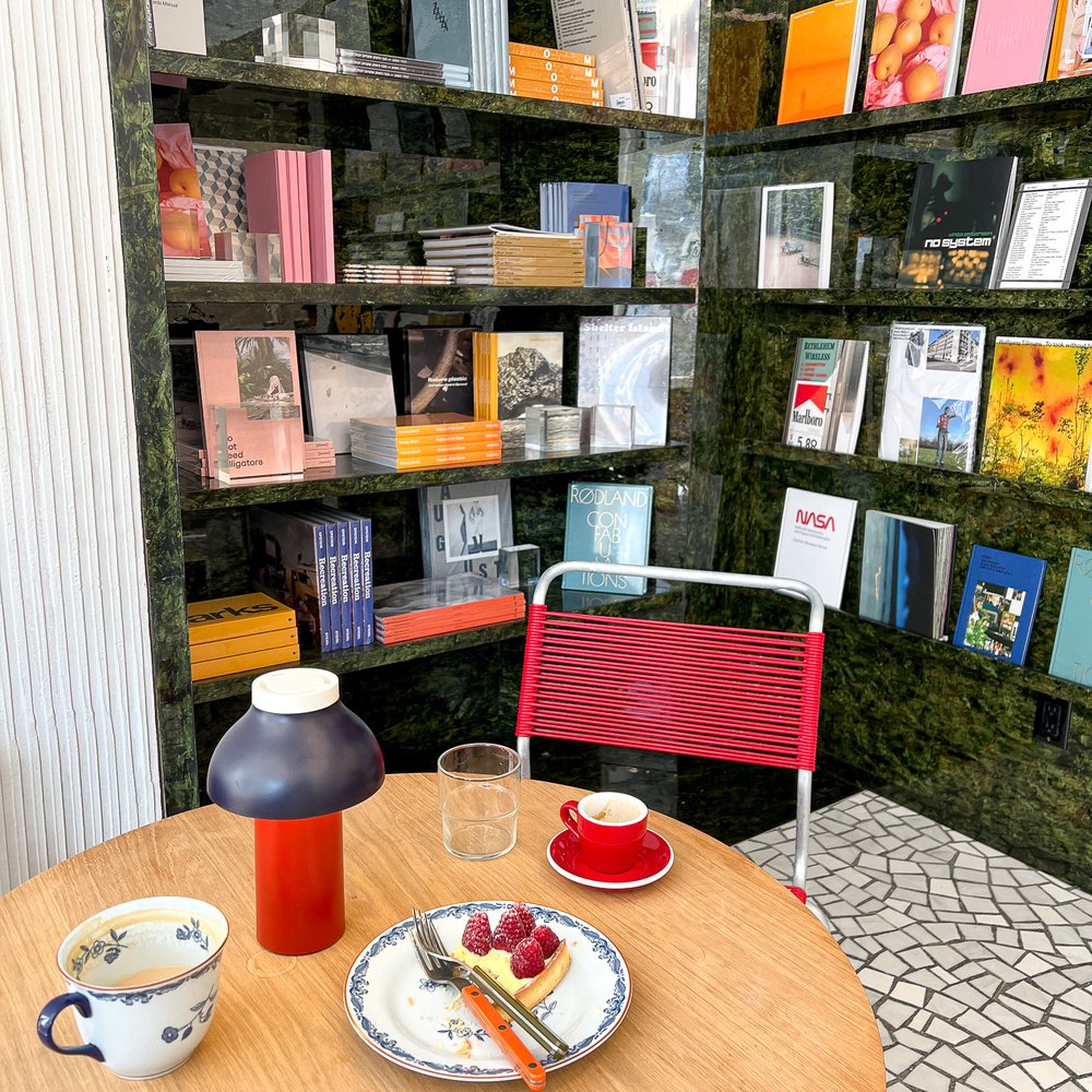 Do Not Feed Alligators - Bookstores Near Me - New York, New York