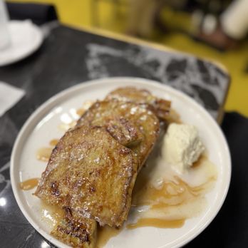 Roots - Brown butter foster French toast (4/5) - Breakfast & Brunch Near Me - Chicago, Illinois Roots - Brown butter foster French toast (4/5) - Breakfast & Brunch Near Me - Chicago, Illinois