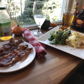 Del Ray Cafe - French Near Me - Alexandria, Virginia