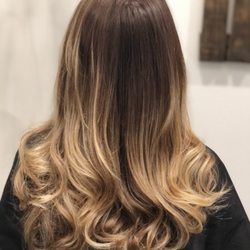 Salon Studios III - Cut + Blowout