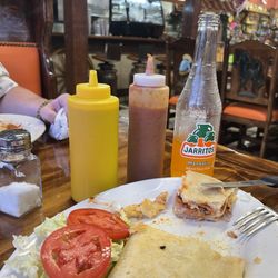 Tienda Y Restaurant Dona Mary - Chicken Quesadilla