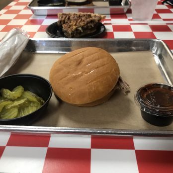 When Pigs Fly BBQ - Pulled pork Small Sandwich (1/4 pound) - Barbeque Near Me - Wichita, Kansas