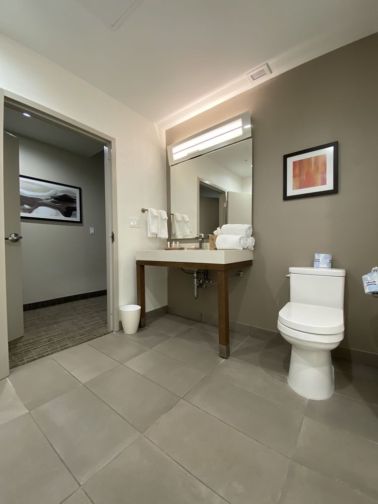 COURTYARD BY MARRIOTT EL PASO EAST/I10 82 Photos & 28 Reviews