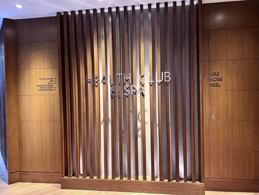 Makati Shangri-La by null