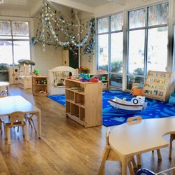 Creative Explorers - Tiny's (2's) Classroom