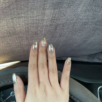 Luxe Nails - Nail Salons Near Me - Buena Park, California