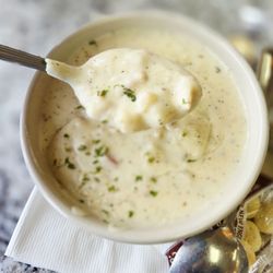 Pub Fish & Chips - Clam chowder
