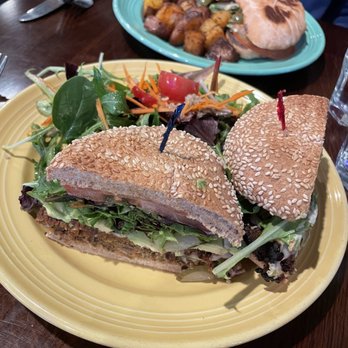 The Grain Cafe - Deluxe Burger - Vegan Near Me - Long Beach, California
