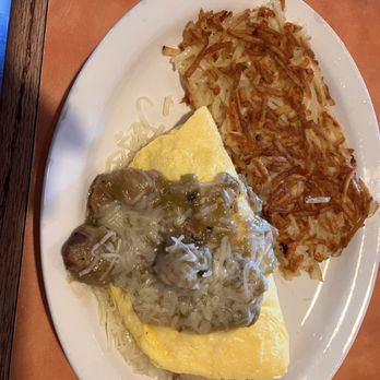 Original Breakfast House - Pork Green Chili Omelette with Hashbrowns - Breakfast & Brunch Near Me - Phoenix, Arizona