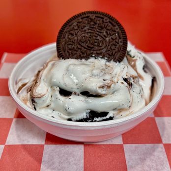 Wildwood Bar-B-Que - Oreo fluff - Hot Dogs Near Me - Powhatan, Virginia Wildwood Bar-B-Que - Oreo fluff - Hot Dogs Near Me - Powhatan, Virginia