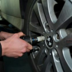 Wunsch Autoservice - Wunsch Autoservice KFZ- Werkstatt Kassel - Reifenwechsel