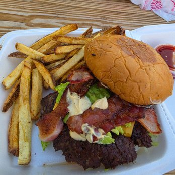 Top Bun - Good size excellent ingredients this thing will fill you up and for the price you can't beat it anywhere - Burgers Near Me - San Antonio, Texas Top Bun - Good size excellent ingredients this thing will fill you up and for the price you can't beat it anywhere - Burgers Near Me - San Antonio, Texas