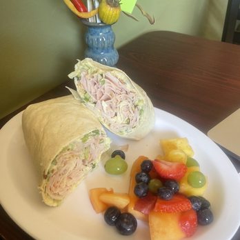 SideKicks Cafe - Turkey wrap & fruit - Cafes Near Me - Madison, Tennessee SideKicks Cafe - Turkey wrap & fruit - Cafes Near Me - Madison, Tennessee