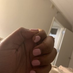 Jasmine Nails & SPA - Chipped SNS dip nails.