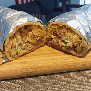 Tati's Mexican Food - Carnitas Giant Burrito - Food Trucks Near Me - Oakland, California