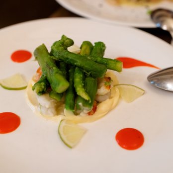 Osteria del Pavone - shrimp with asparagus - Wine Bars Near Me - Florence, FI