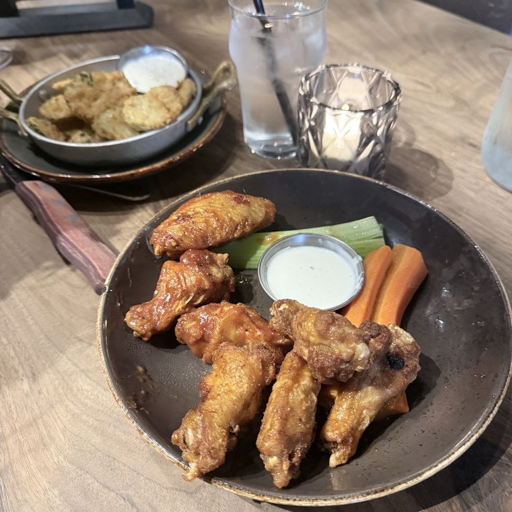 Eureka! - Chicken wings and fried pickles - American Near Me - Fresno, California Eureka! - Chicken wings and fried pickles - American Near Me - Fresno, California