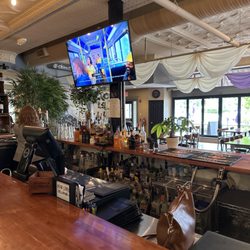 Dan Lew Exchange - Bar
