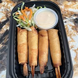 Saigon Spice - Fried shrimp roll