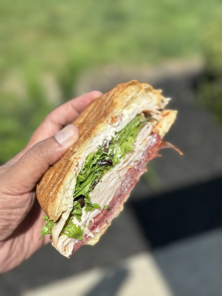 Rossi Rosticceria Deli