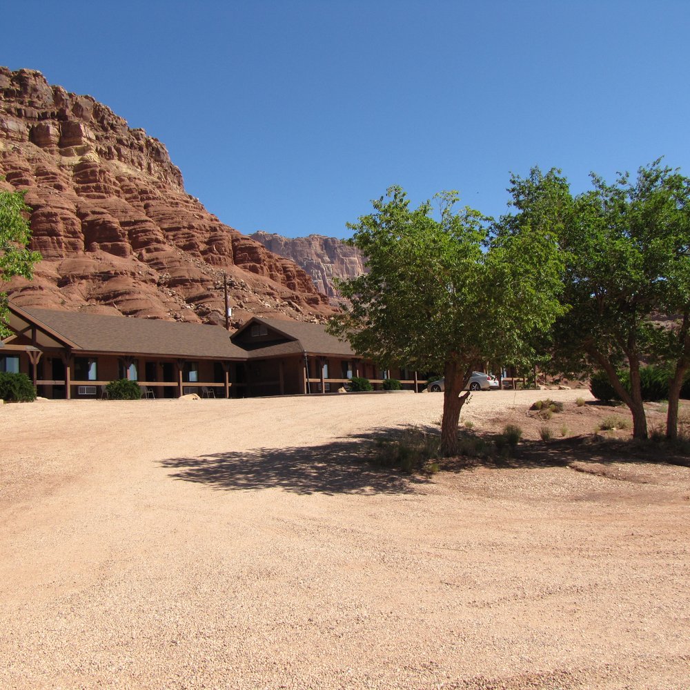 Cliff Dwellers Lodge - New units - Rafting/Kayaking Near Me - Marble Canyon, Arizona
