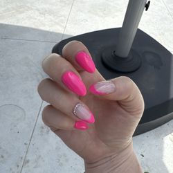 Galaxy Nail Bar - Thanks my my manicure Hallen