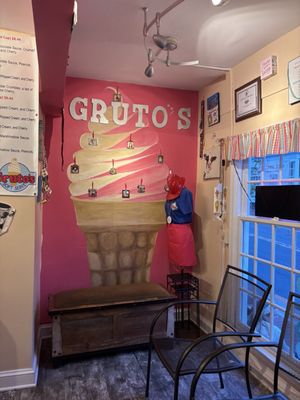Gruto's Soft Serve by null