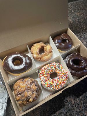 Do-Rite Donuts & Chicken by null