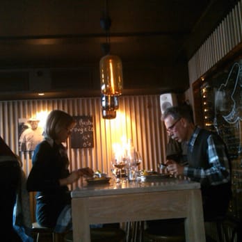 Gaston Vinbar - Gastropubs Near Me - Stockholm, Alberta