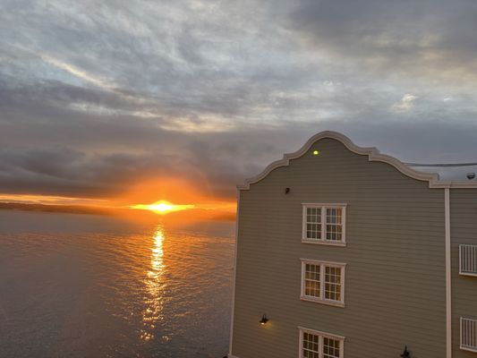 InterContinental the Clement Monterey by IHG by null