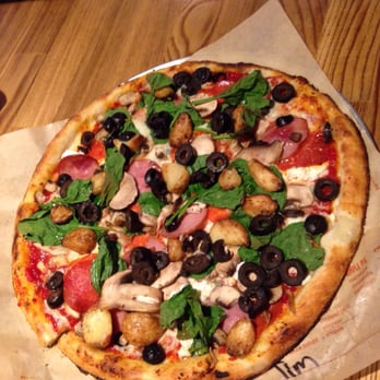 Blaze Pizza - Pizza Near Me - Riverside, California