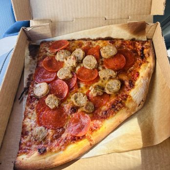 Mama Mia Pizzaria - New York Style Pizza slice ... Pepperoni and Sausage !!! - Italian Near Me - Fresno, California Mama Mia Pizzaria - New York Style Pizza slice ... Pepperoni and Sausage !!! - Italian Near Me - Fresno, California