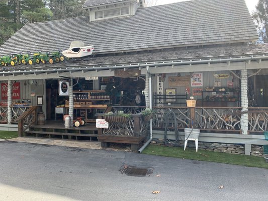 Cashiers Farmers Market by null