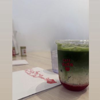 Cafe Yoto - Strawberry Matcha - Japanese Near Me - Minneapolis, Minnesota