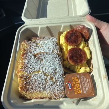 Pine Tree Cafe - French toast - Breakfast & Brunch Near Me - Kailua-Kona, Hawaii
