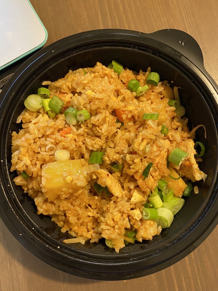 Bento Asian Kitchen + Sushi