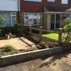 Anthony Beale Fencing - Urban post and rail fencing with post caps.