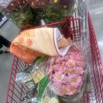 Trader Joe's - Fall flowers are all mums and mini pumpkins - Grocery Near Me - Santa Ana, California Trader Joe's - Fall flowers are all mums and mini pumpkins - Grocery Near Me - Santa Ana, California