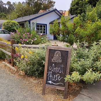 The Hidden Kitchen - sign from Center St - Juice Bars & Smoothies Near Me - Cambria, California