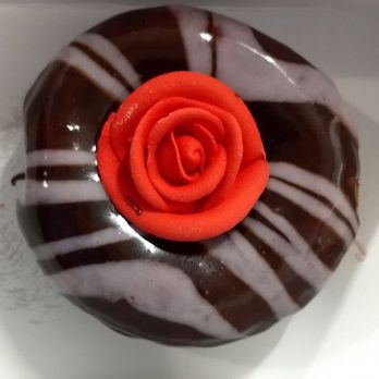Duck Donuts - Cute Valentine's day donut - Donuts Near Me - Clark, New Jersey Duck Donuts - Cute Valentine's day donut - Donuts Near Me - Clark, New Jersey