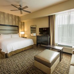 Homewood Suites by Hilton Charlotte Ballantyne, NC - Guest room