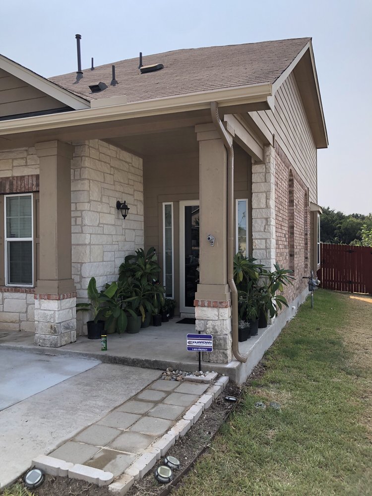 Slide of Murillo Seamless Gutters