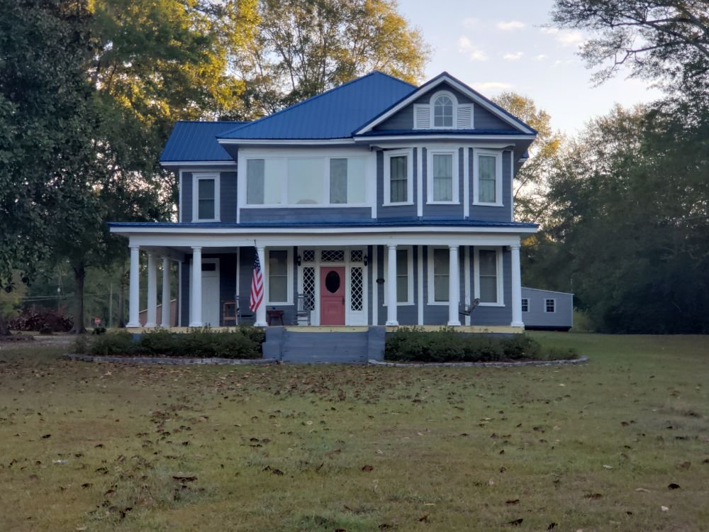 Slide of Ala Roofing & Construction