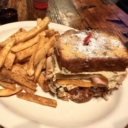 Monte Cristo, lame. At least the fries were pretty good.
