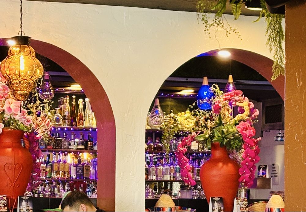 Los Patrones Mexican Cuisine & Cantina
